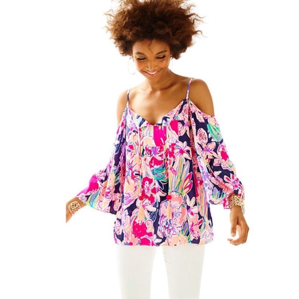 Lilly Pulitzer Alanna Top Cold Shoulder size medium EUC - Hard to find - Picture 1 of 12